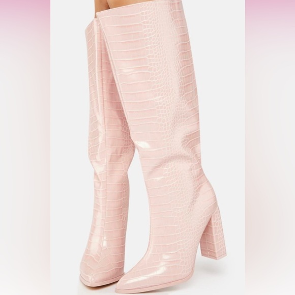 NEW BABY PINK CROC BOOTS - Picture 3 of 4